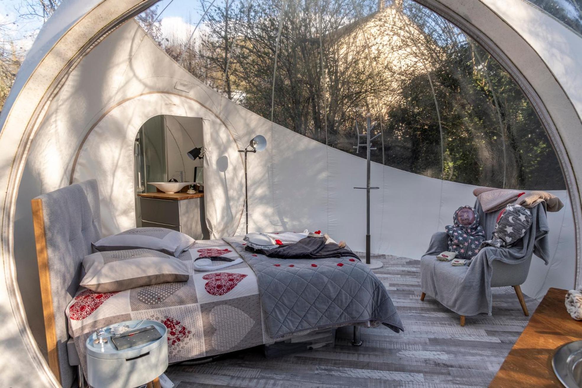 Au Calme Absolu Chez Nicolas Lindry Exterior photo